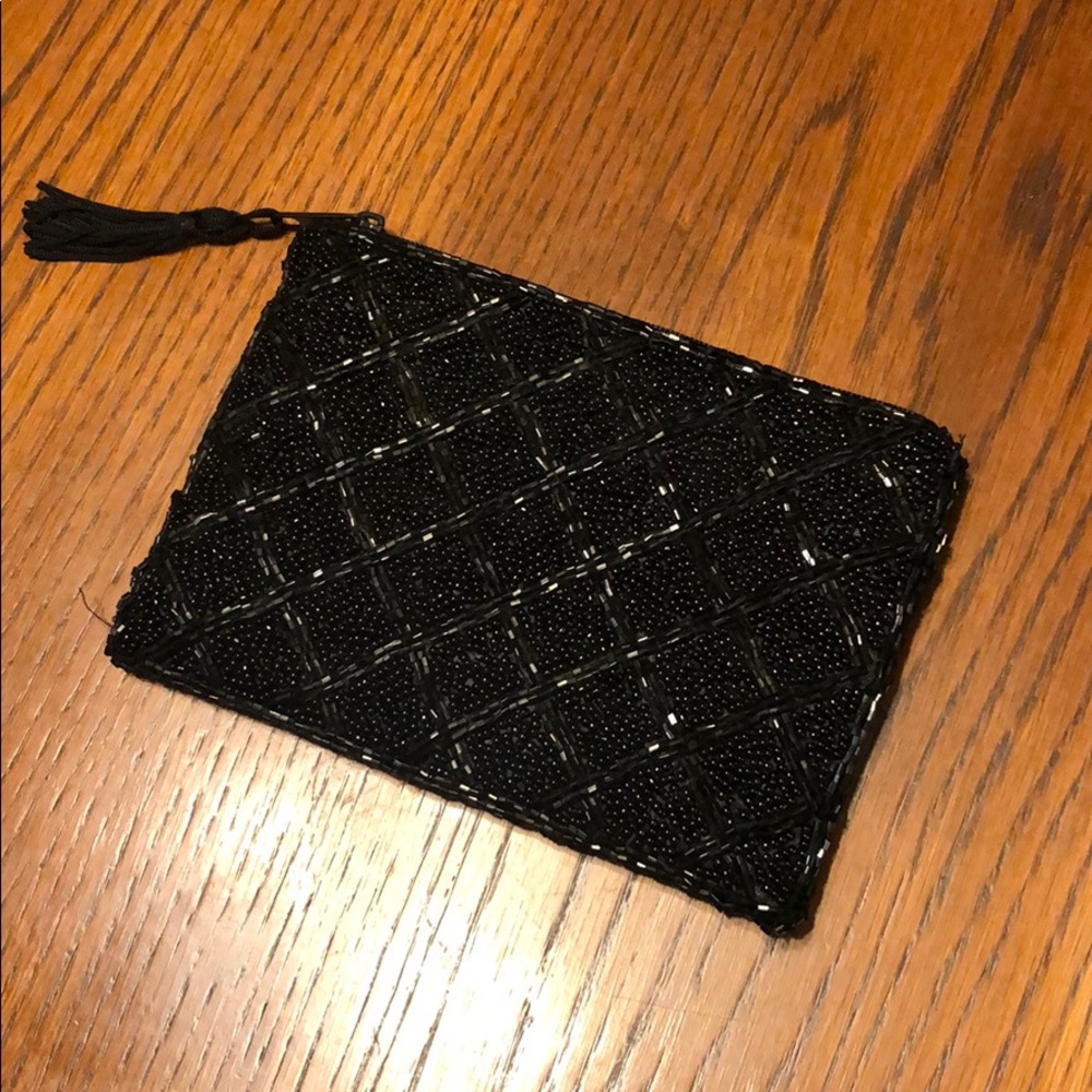 Tiny beaded purse !